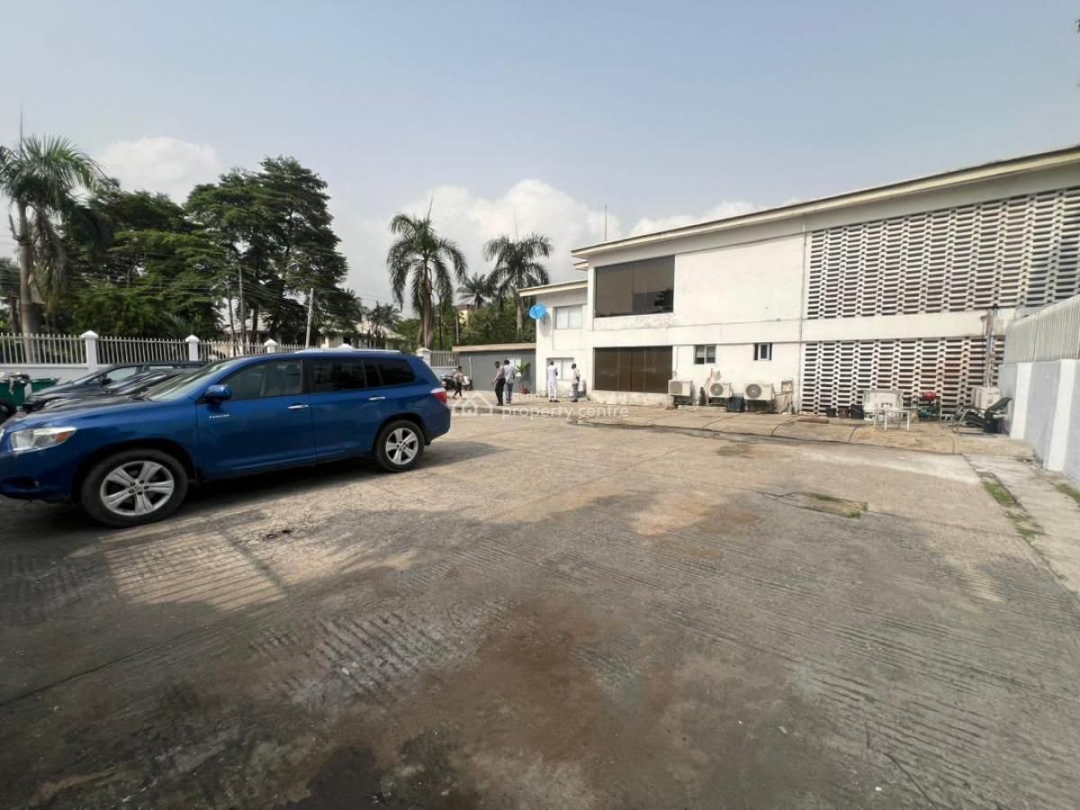 7-bedroom House with 3-bedroom Guest House on a Large Ground, Old Ikoyi, Ikoyi, Lagos, Detached Duplex for Rent