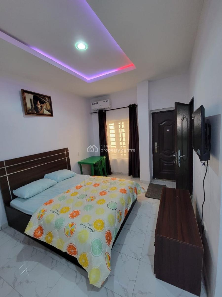 Nice Unfurnished 3 Bedroom Terrace Duplex, Ikota, Lekki, Lagos, Terraced Duplex for Rent