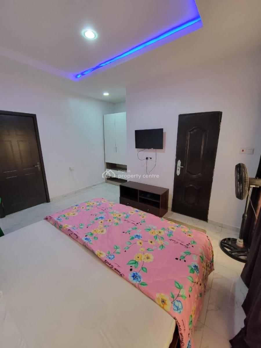 Nice Unfurnished 3 Bedroom Terrace Duplex, Ikota, Lekki, Lagos, Terraced Duplex for Rent