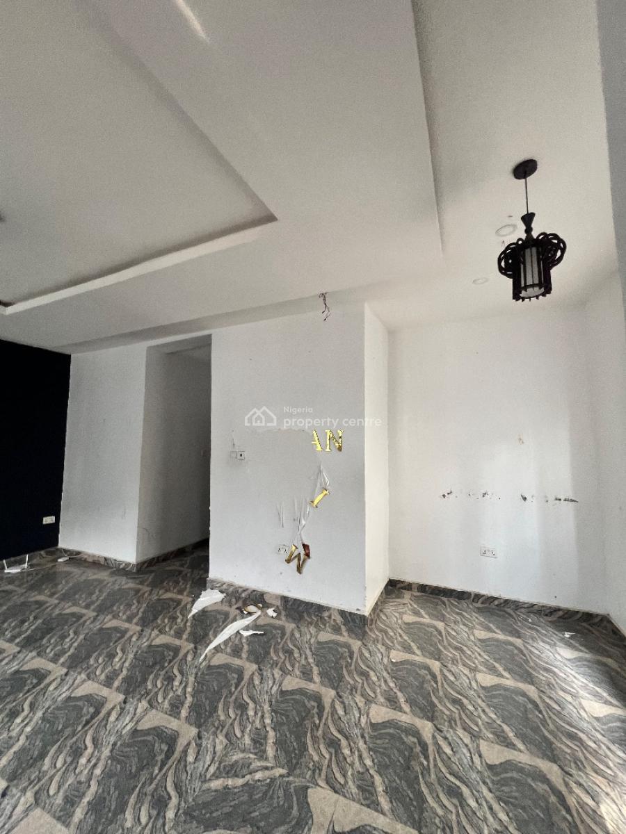 a Standard 3 Bedroom Flat, Beside Oakland Opposite Sky Mall, Lekki Phase 2, Lekki, Lagos, Flat / Apartment for Rent