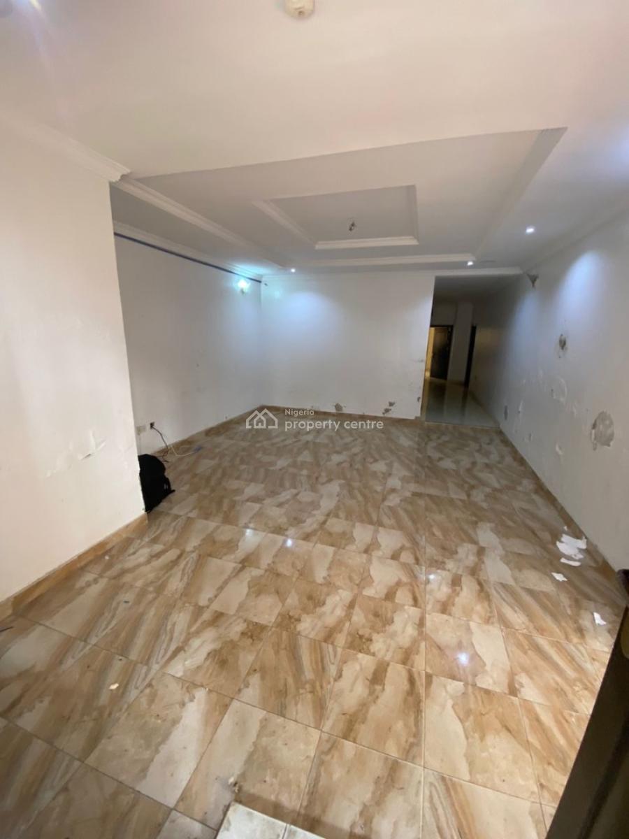 a Standard 3 Bedroom Flat, Scheme 2 Abraham Adesunya, Lekki Phase 2, Lekki, Lagos, Flat / Apartment for Rent