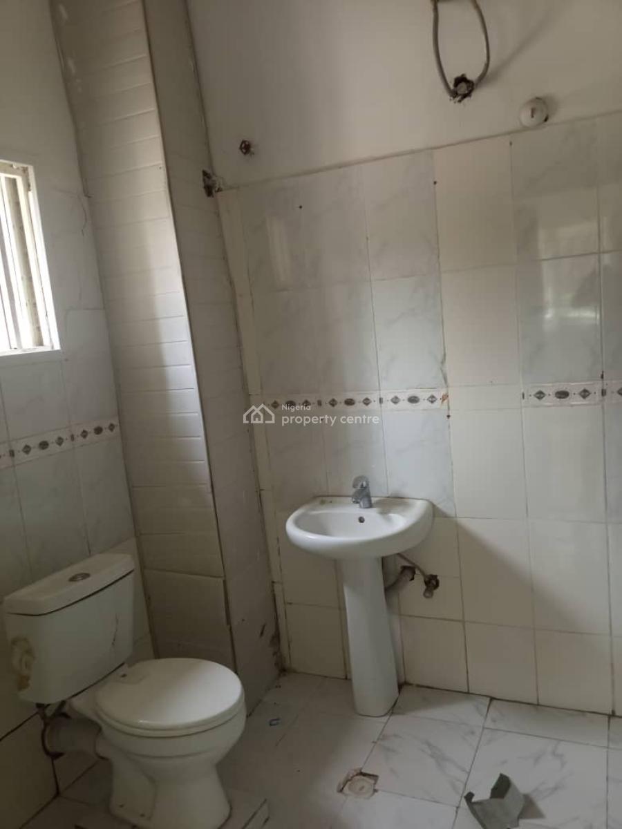 Well Maintained, Spacious and Exclusive 3 Bed Duplex, Orchid, Lekki, Lagos, Terraced Duplex for Rent