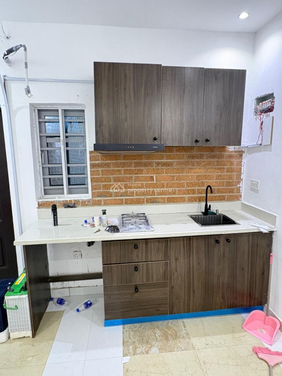 1bedroom/mini Flat, Kenneth Agbakuru Street Lekki 1, Lekki, Lagos, Mini Flat (room and Parlour) for Rent