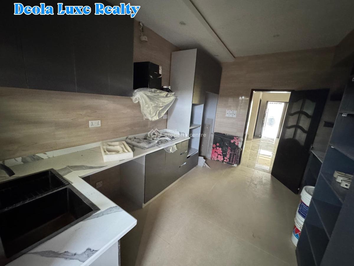 a Very Spacious 3 Bedrooms Terraced Duplex with Bq Fully Serviced Esta, By Whitesand School, 10 Min Drive to Eko Hotel Via The Coastal Road, Ikate, Lekki, Lagos, Terraced Duplex for Rent