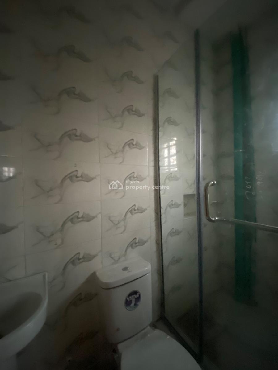 Lovely 2bed with Water, Not Far From Road, Ogombo, Ajah, Lagos, Flat / Apartment for Rent