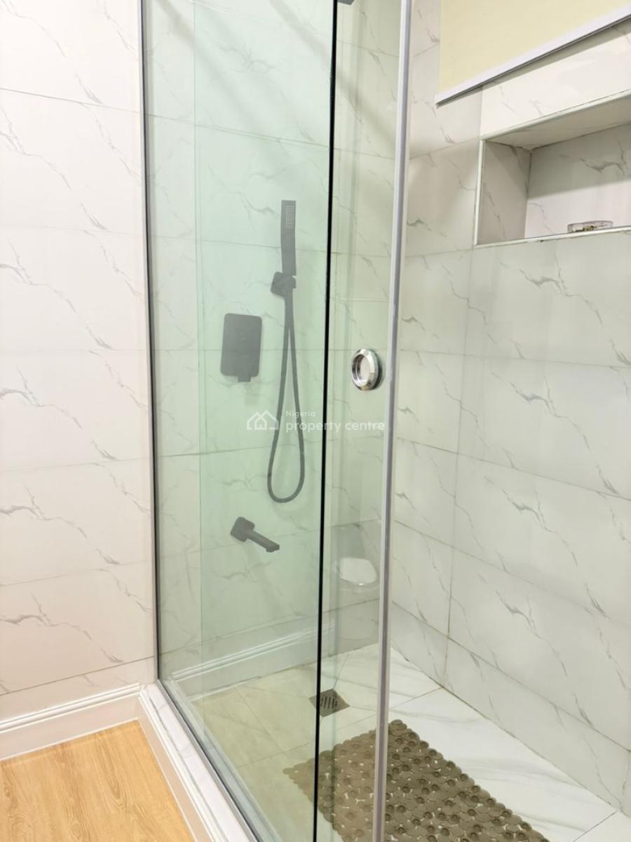 Luxury 1bedroom with Pool, Gym & Elevator, Lekki Phase 1, Lekki, Lagos, Flat / Apartment Short Let