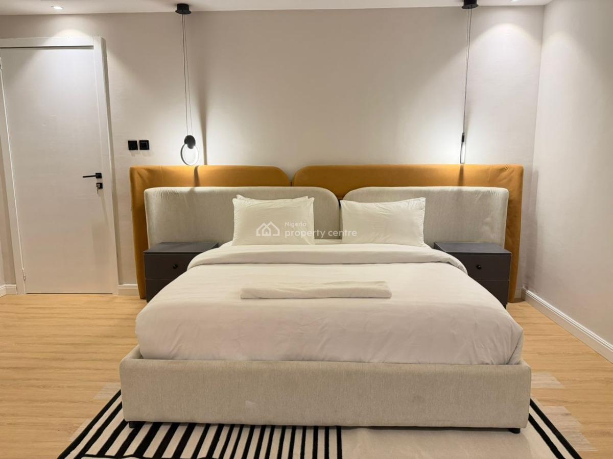 Luxury 1bedroom with Pool, Gym & Elevator, Lekki Phase 1, Lekki, Lagos, Flat / Apartment Short Let