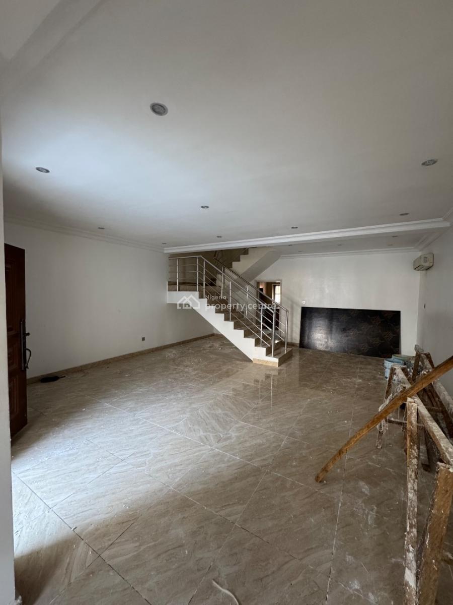 Fully Serviced 4 Bedroom Terrace Duplex + Bq, Chevron, Lekki Expressway, Lekki, Lagos, Terraced Duplex for Rent