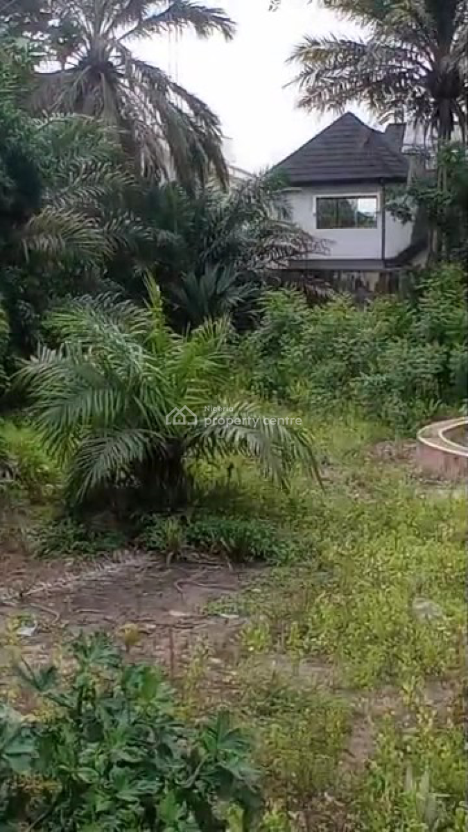 Distress Plot of Land of Approximately 450sqm, Kunle Ogedengbe Crescent, Gra Phase 2, Magodo, Lagos, Residential Land for Sale