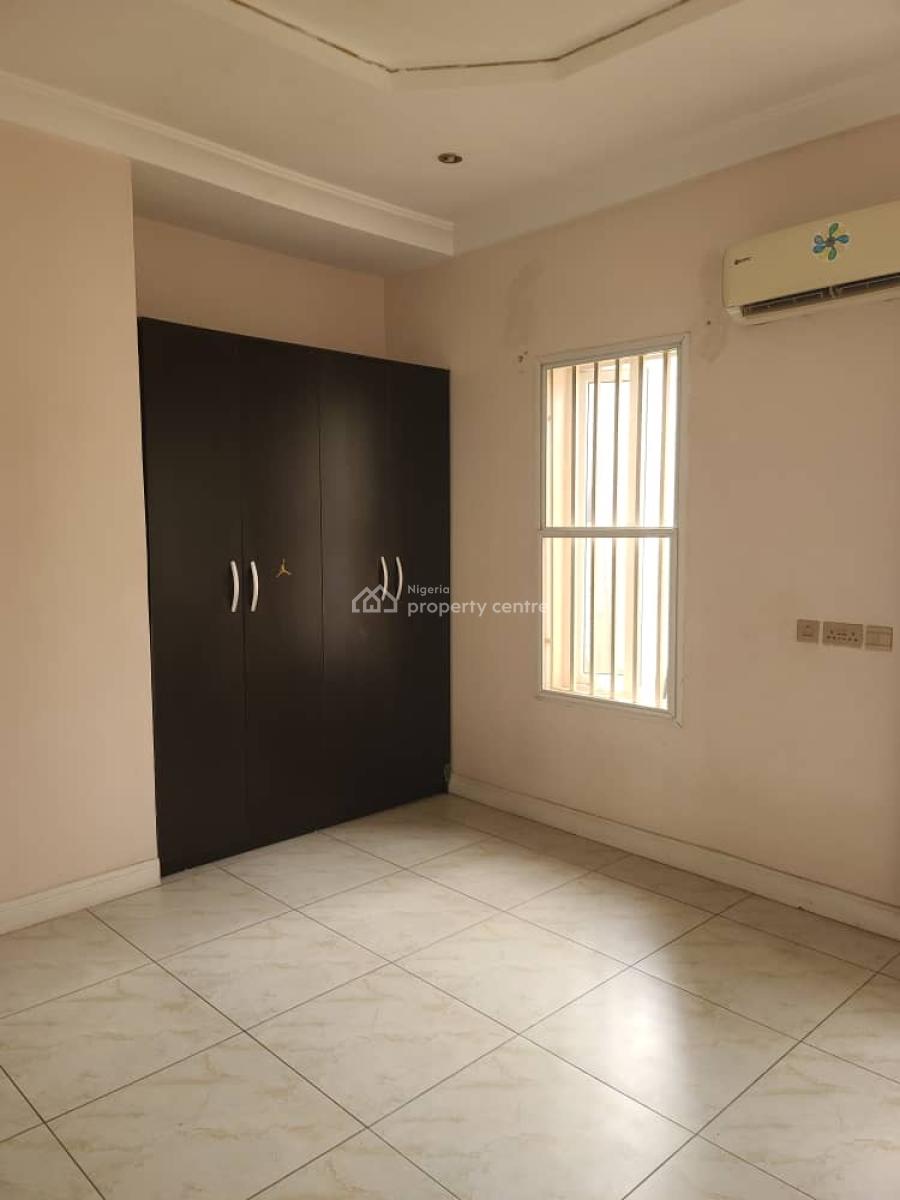 Well Maintained 4 Bedroom Detached Duplex with a Room Bq, Gra Phase 2, Magodo, Lagos, Semi-detached Duplex for Rent