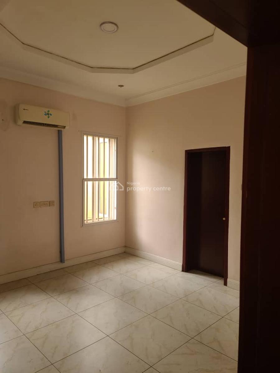Well Maintained 4 Bedroom Detached Duplex with a Room Bq, Gra Phase 2, Magodo, Lagos, Semi-detached Duplex for Rent