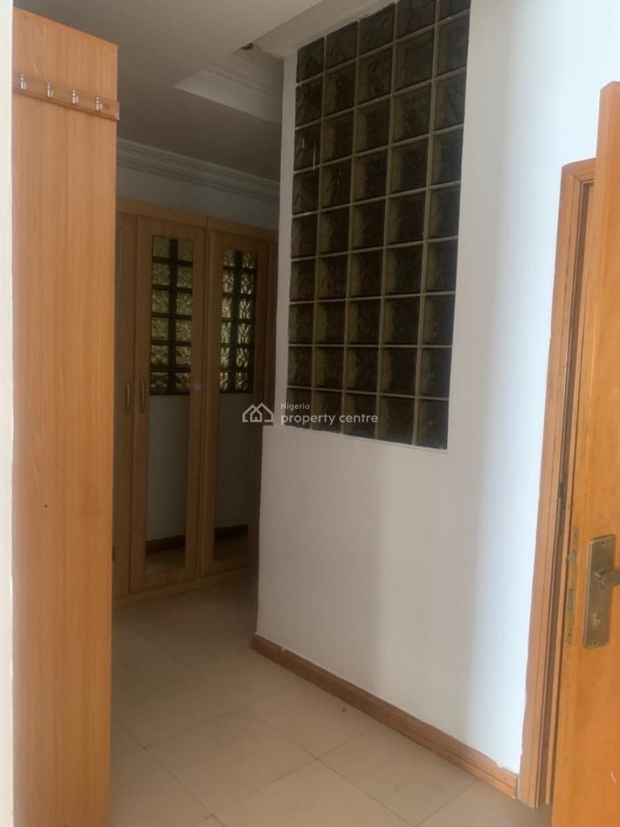 Classical 4 Bedroom Semi Detached Duplex with Study and Bq, Lekki Phase 1, Lekki, Lagos, Semi-detached Duplex for Rent