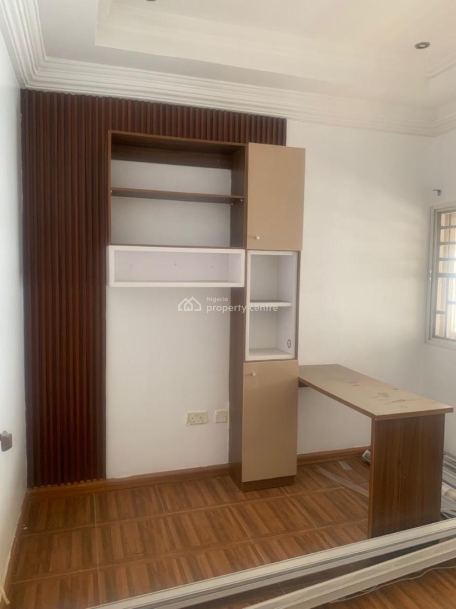 Classical 4 Bedroom Semi Detached Duplex with Study and Bq, Lekki Phase 1, Lekki, Lagos, Semi-detached Duplex for Rent