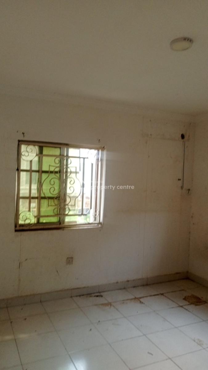 Spacious 2 Bedroom Flat, Atlantic View Estate, Igbo Efon, Lekki, Lagos, Flat / Apartment for Rent