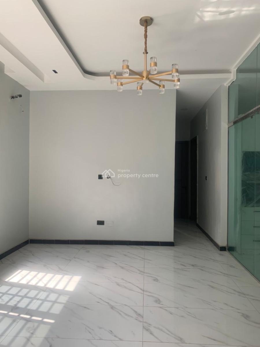 Serviced 2 Bedroom Apartment, Lekki Phase 1, Lekki, Lagos, Flat / Apartment for Rent