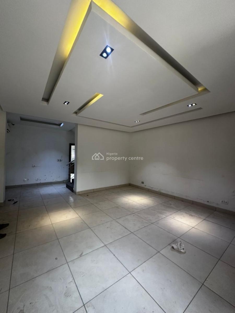 Newly Vacated 4 Bedrooms Terraced Duplex with Bq, Diplomatic Zone, Katampe Extension, Katampe, Abuja, Terraced Duplex for Rent