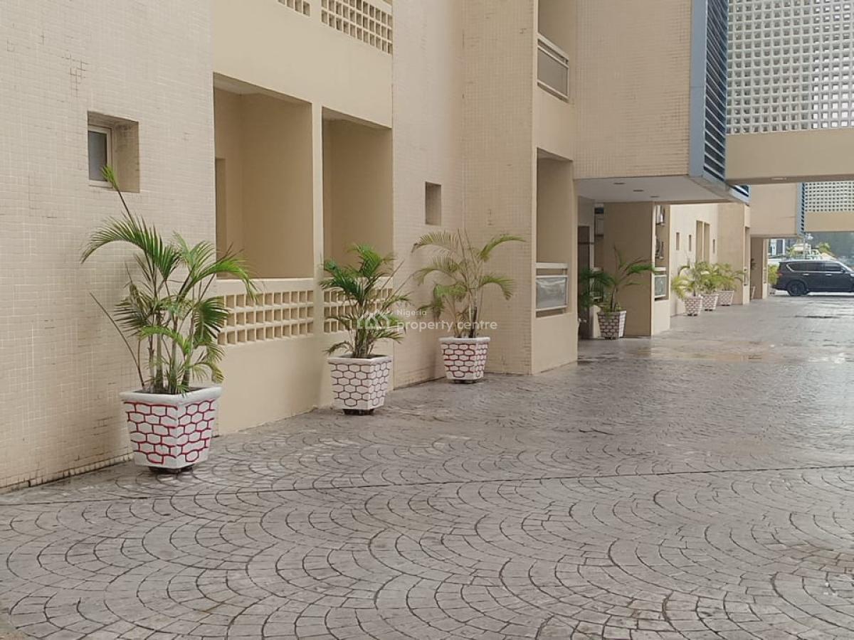 Waterfront 3 Bedroom Apartment with Bq, Pool and Gym, Banana Island, Ikoyi, Lagos, Flat / Apartment for Rent