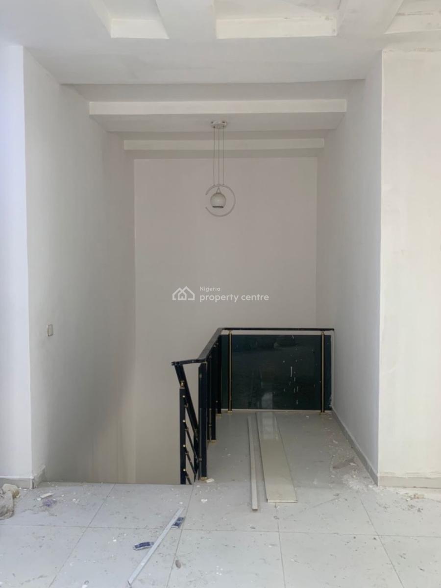 Newly Renovated 4 Bedroom Semi Detached Duplex with Bq, Osapa, Lekki, Lagos, Semi-detached Duplex for Rent