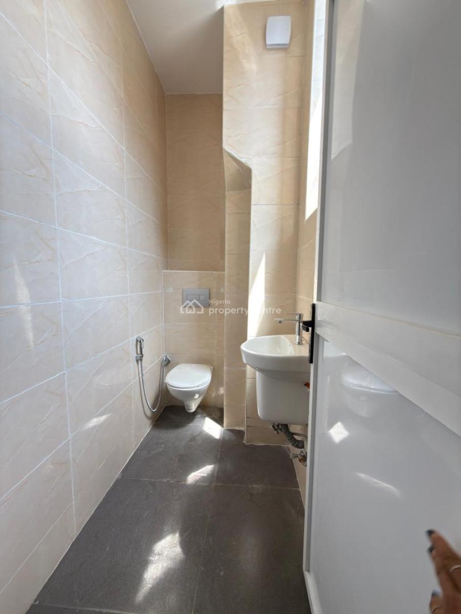 Shop Space in Prime Location, Lekki Phase 1, Lekki, Lagos, Commercial Property for Rent