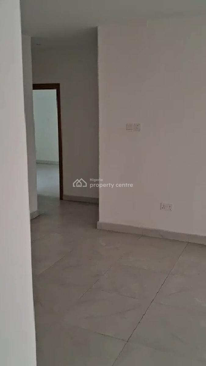 a Very Neat and Spacious 3 Bedroom Flat with Modern Amenities, Alausa Height, Alausa, Ikeja, Lagos, Flat / Apartment for Rent