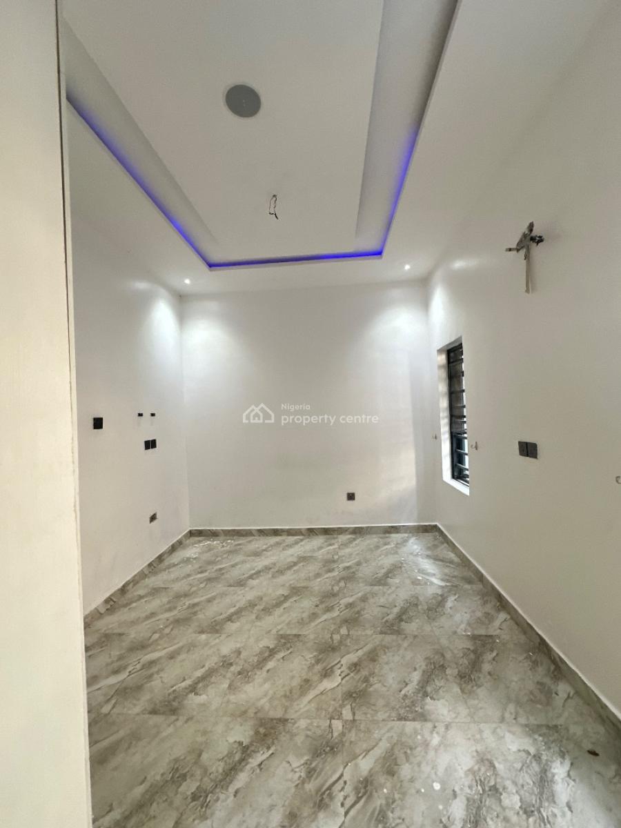 Serviced 2 Bedroom Apartment with Bq, Ajah, Lagos, Flat / Apartment for Rent