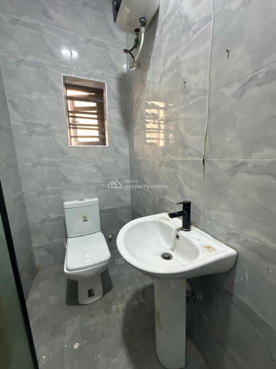 Serviced 2 Bedroom Apartment with Bq, Ajah, Lagos, Flat / Apartment for Rent