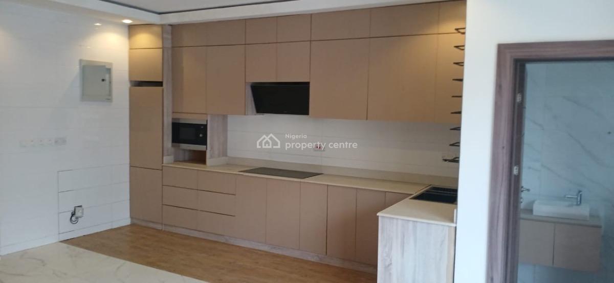 2 Bedroom Apartment Perfect for Any Use, Lekki Phase 1, Lekki, Lagos, Flat / Apartment for Rent