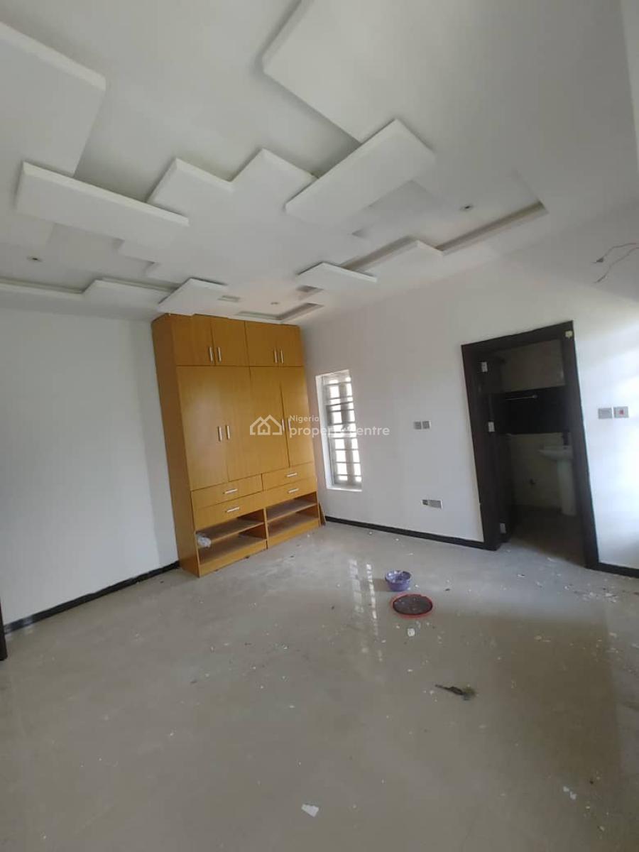 Sharp Lovely Renovated 2 Bedroom Apartment, Sangotedo, Ajah, Lagos, Flat / Apartment for Rent