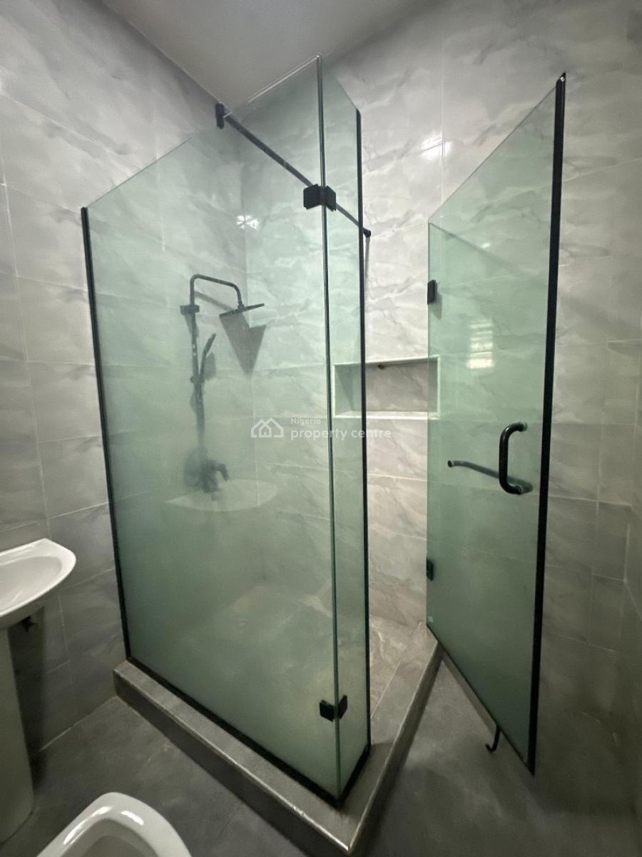 Serviced 2 Bedroom Apartment with Bq, Ajah, Lagos, Flat / Apartment for Rent