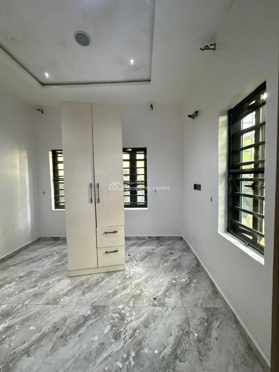 Serviced 2 Bedroom Apartment with Bq, Ajah, Lagos, Flat / Apartment for Rent