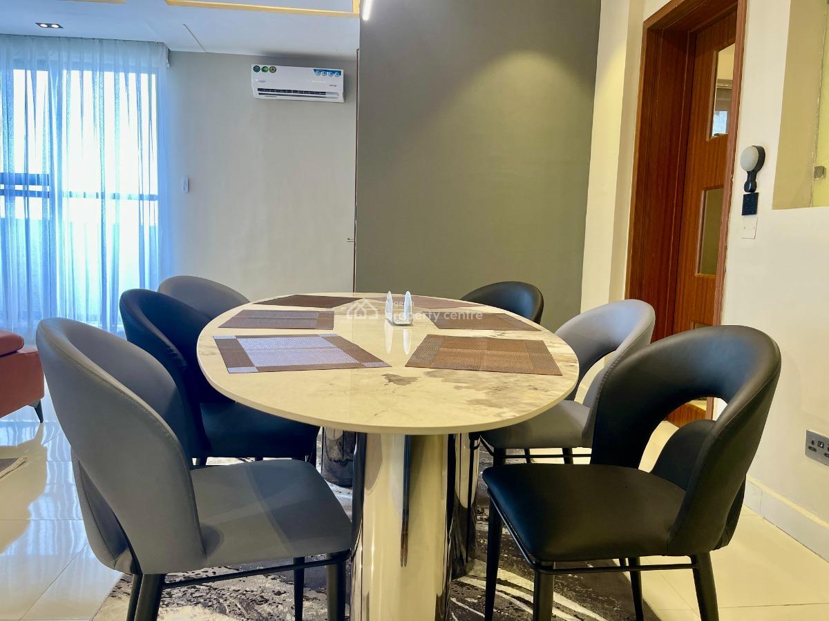 Nicely Furnished 3 Bedroom Apartment, Lekki Phase 1, Lekki, Lagos, Flat / Apartment Short Let