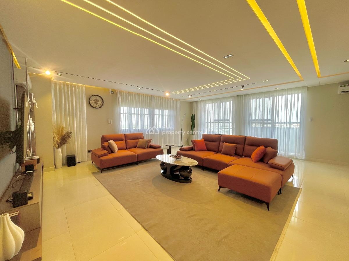 Nicely Furnished 3 Bedroom Apartment, Lekki Phase 1, Lekki, Lagos, Flat / Apartment Short Let