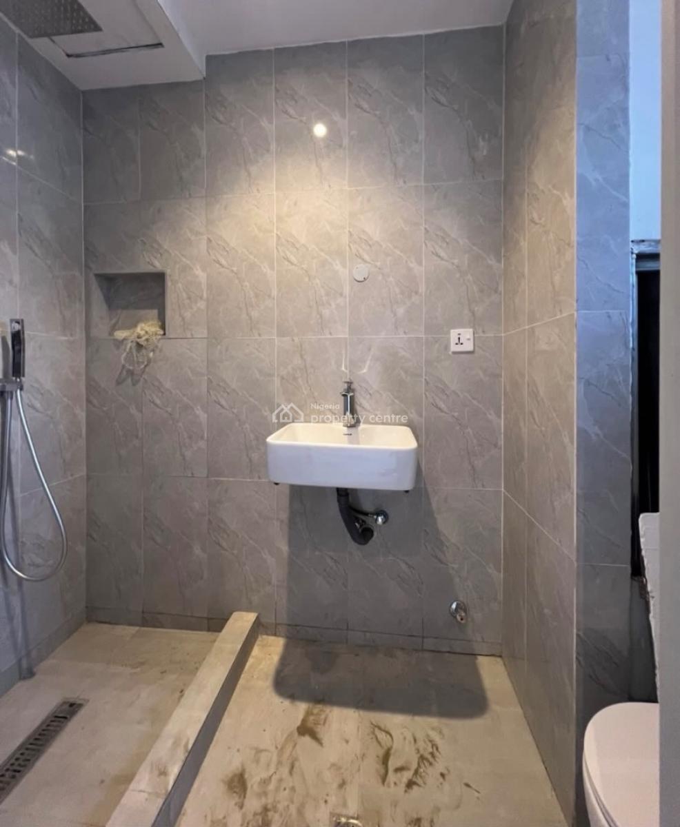 Luxury 2 Bedroom Maisonette with Bq, Off Freedom Way, Lekki Phase 1, Lekki, Lagos, Flat / Apartment for Rent