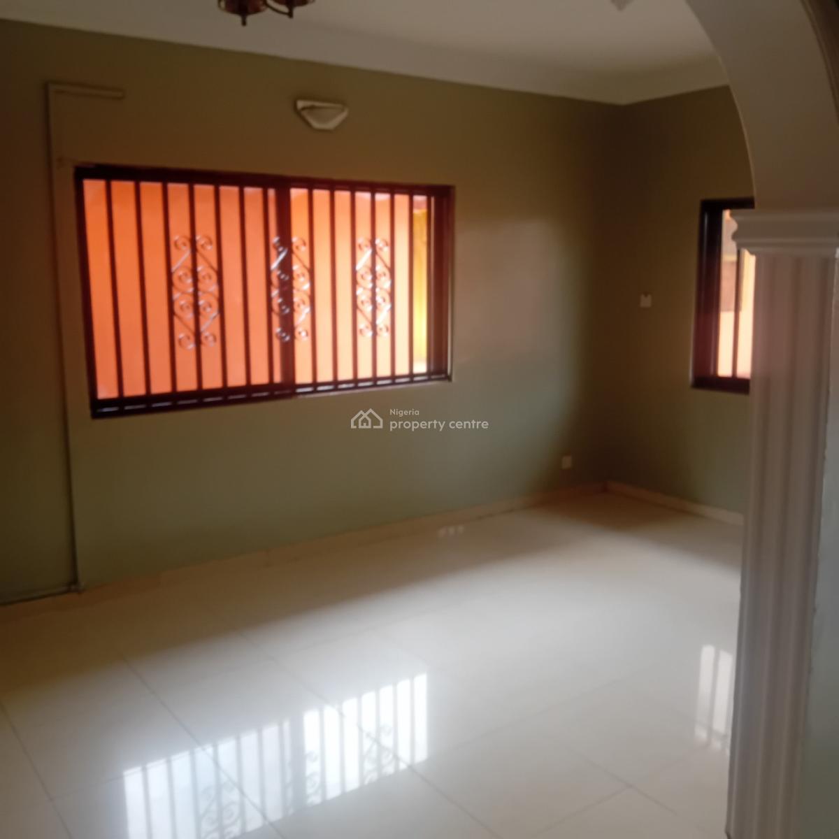 4 Bedroom, Gra Phase 2, Magodo, Lagos, Terraced Duplex for Rent
