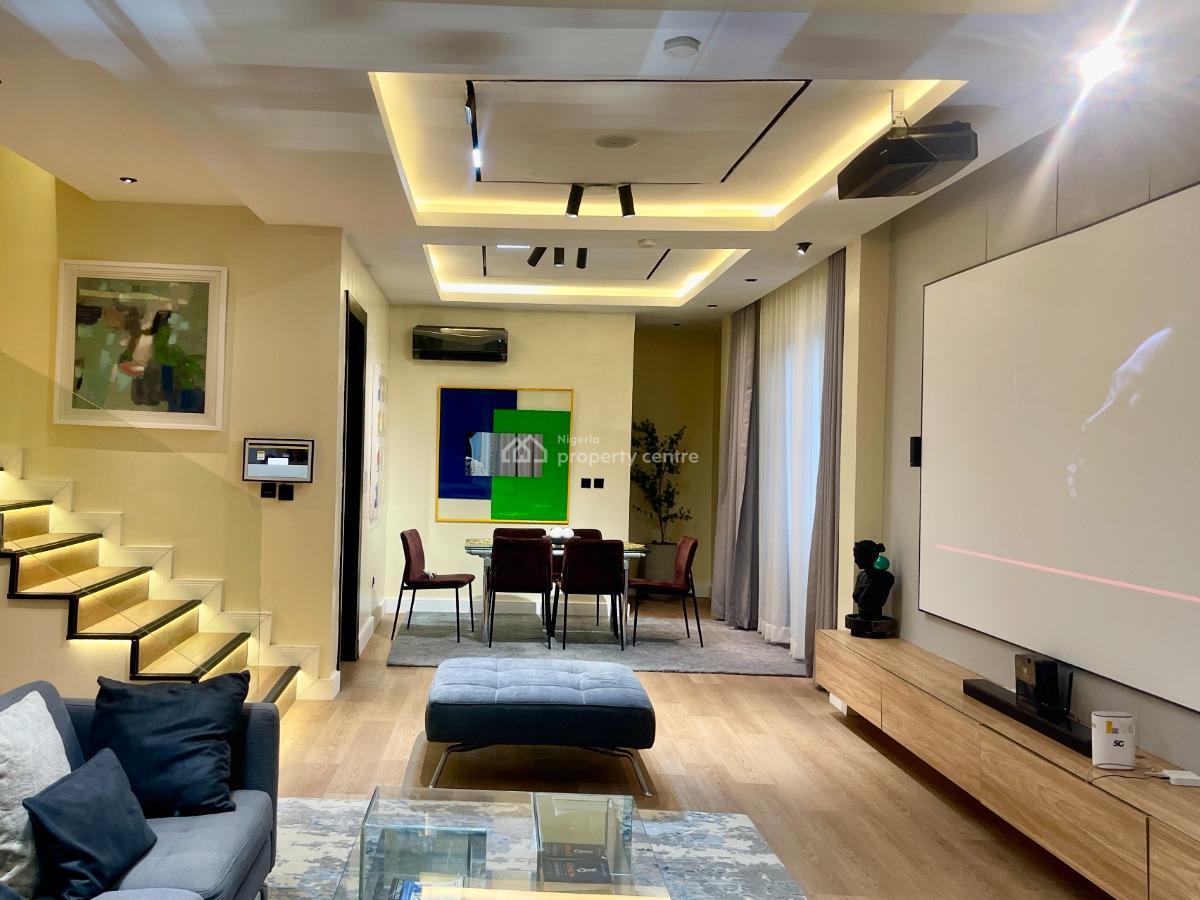 Nicely Furnished 3 Bedroom Apartment, Lekki Phase 1, Lekki, Lagos, Flat / Apartment Short Let