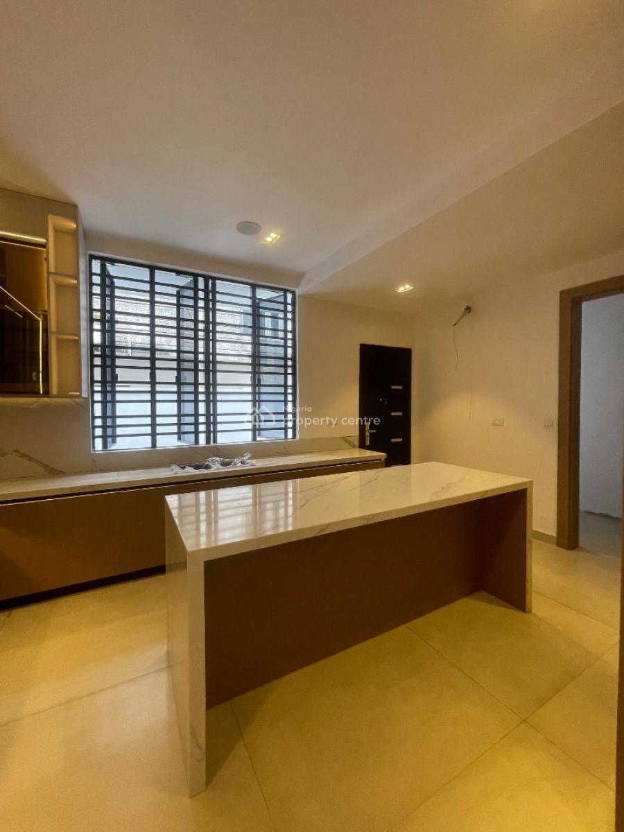 Magnificent and Spacious 5 Bedroom Duplex, Off Admiralty, Lekki Phase 1, Lekki, Lagos, Detached Duplex for Sale