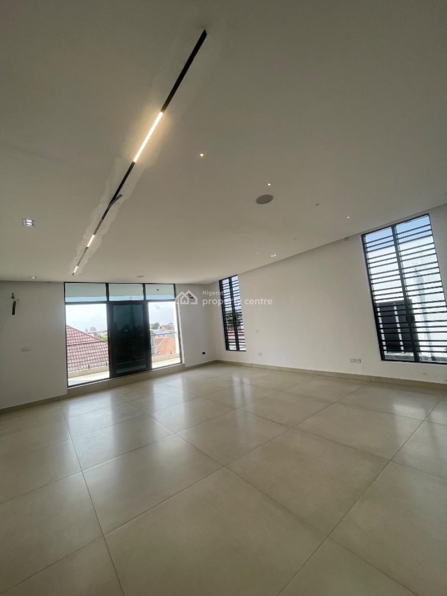 Magnificent and Spacious 5 Bedroom Duplex, Off Admiralty, Lekki Phase 1, Lekki, Lagos, Detached Duplex for Sale