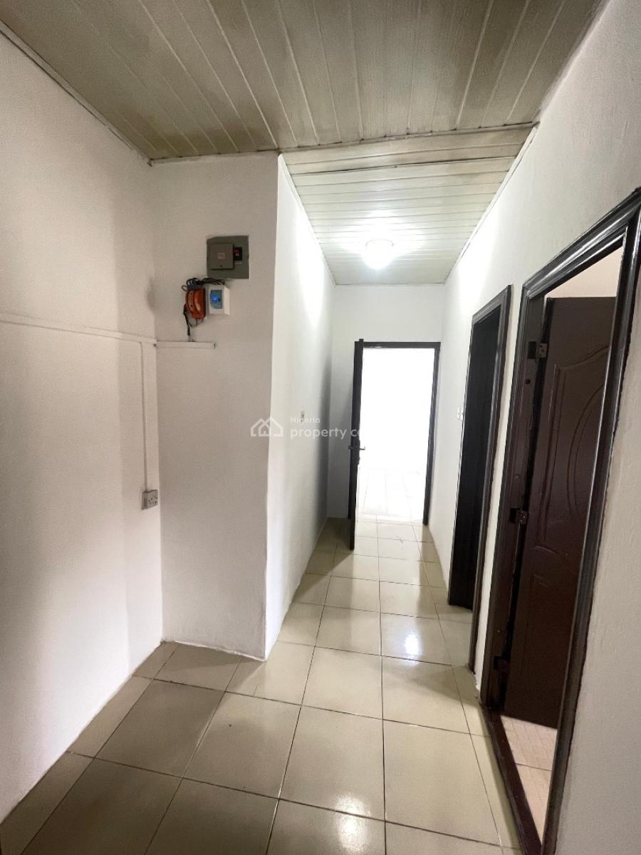 Mini Flat, Lekki Phase 1, Lekki, Lagos, Mini Flat (room and Parlour) for Rent