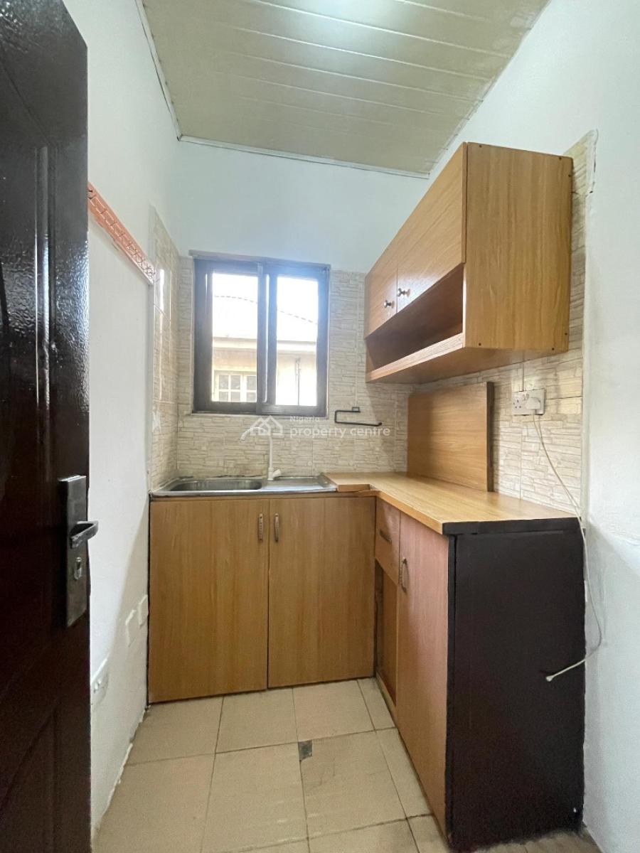 Mini Flat, Lekki Phase 1, Lekki, Lagos, Mini Flat (room and Parlour) for Rent