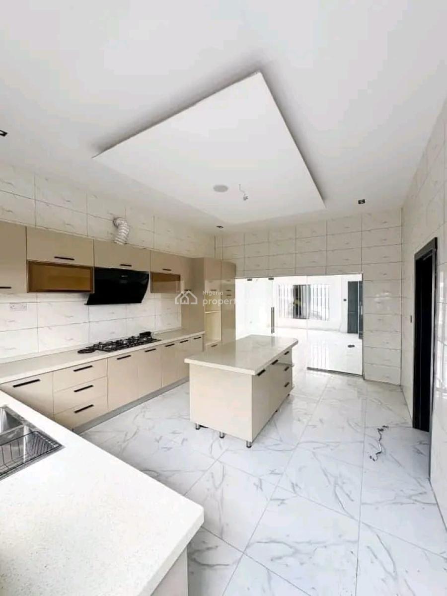 8 Bedrooms Fully Detached Duplex with Pool and Bq, Vgc, Lekki, Lagos, Detached Duplex for Rent