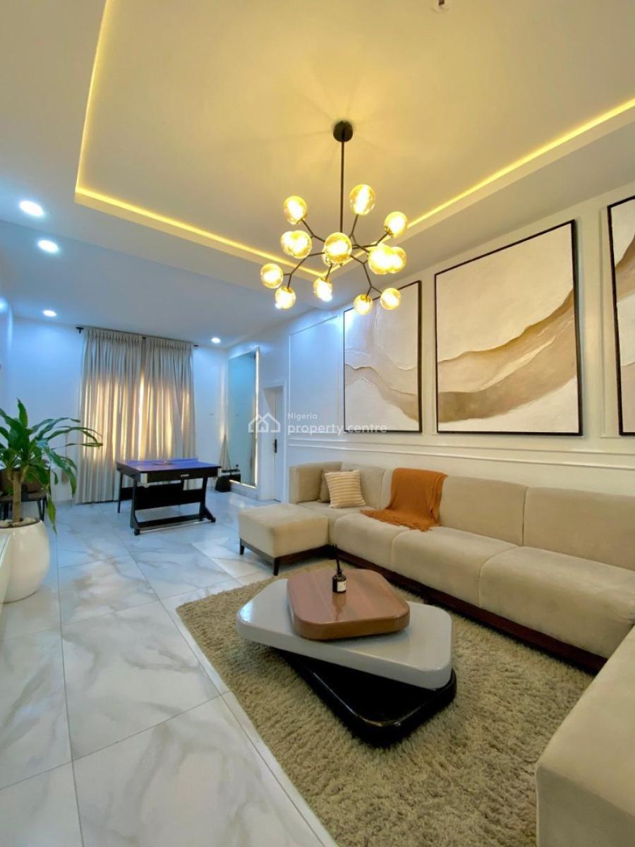 Luxury Minimalist 3 Bedroom Apartment with Housekeeping and Snooker, Lekki, Lagos, Flat / Apartment Short Let