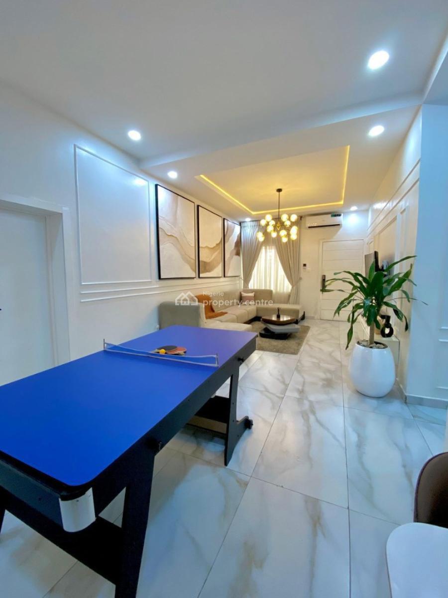 Luxury Minimalist 3 Bedroom Apartment with Housekeeping and Snooker, Lekki, Lagos, Flat / Apartment Short Let