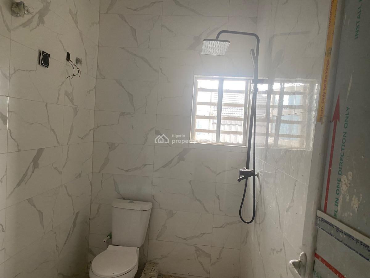 2 Bedrooms, Seaside, Badore, Ajah, Lagos, Flat / Apartment for Rent