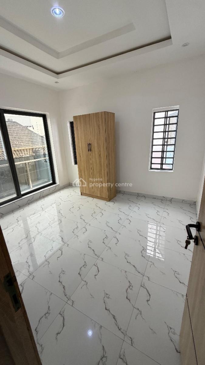 Fully Serviced 3 Bedroom with Elevator, Ocean Breeze Estate, Ologolo, Lekki, Lagos, Flat / Apartment for Rent