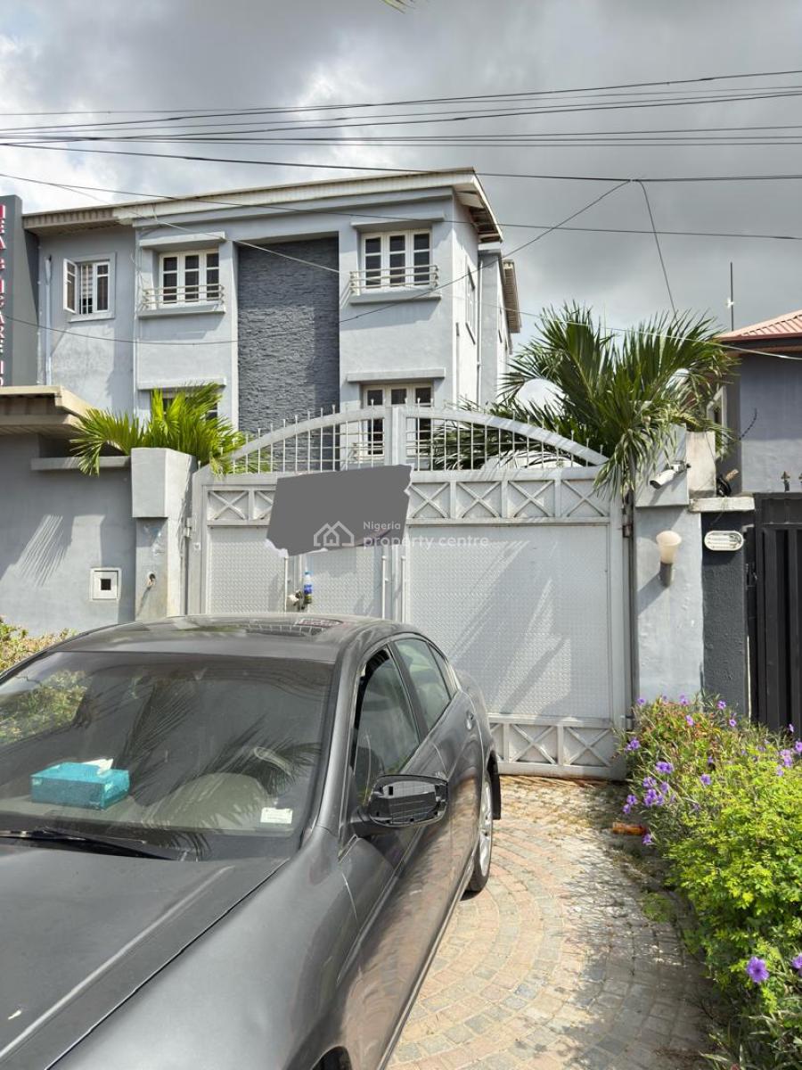 Shop Space in Prime Location, Lekki Phase 1, Lekki, Lagos, Commercial Property for Rent