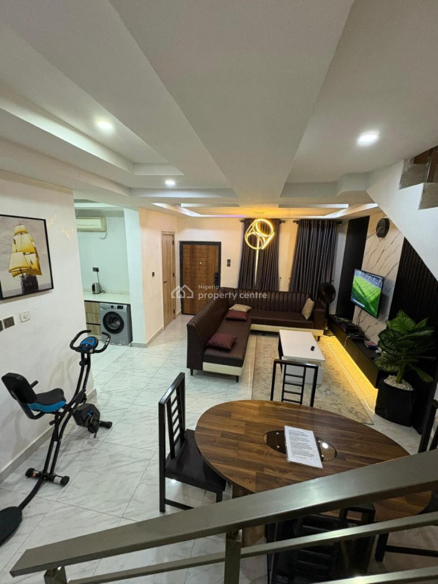 Luxurious and Comfortable 2 Bedroom Apartment with Pool and Gym, Ajah, Lagos, Flat / Apartment Short Let