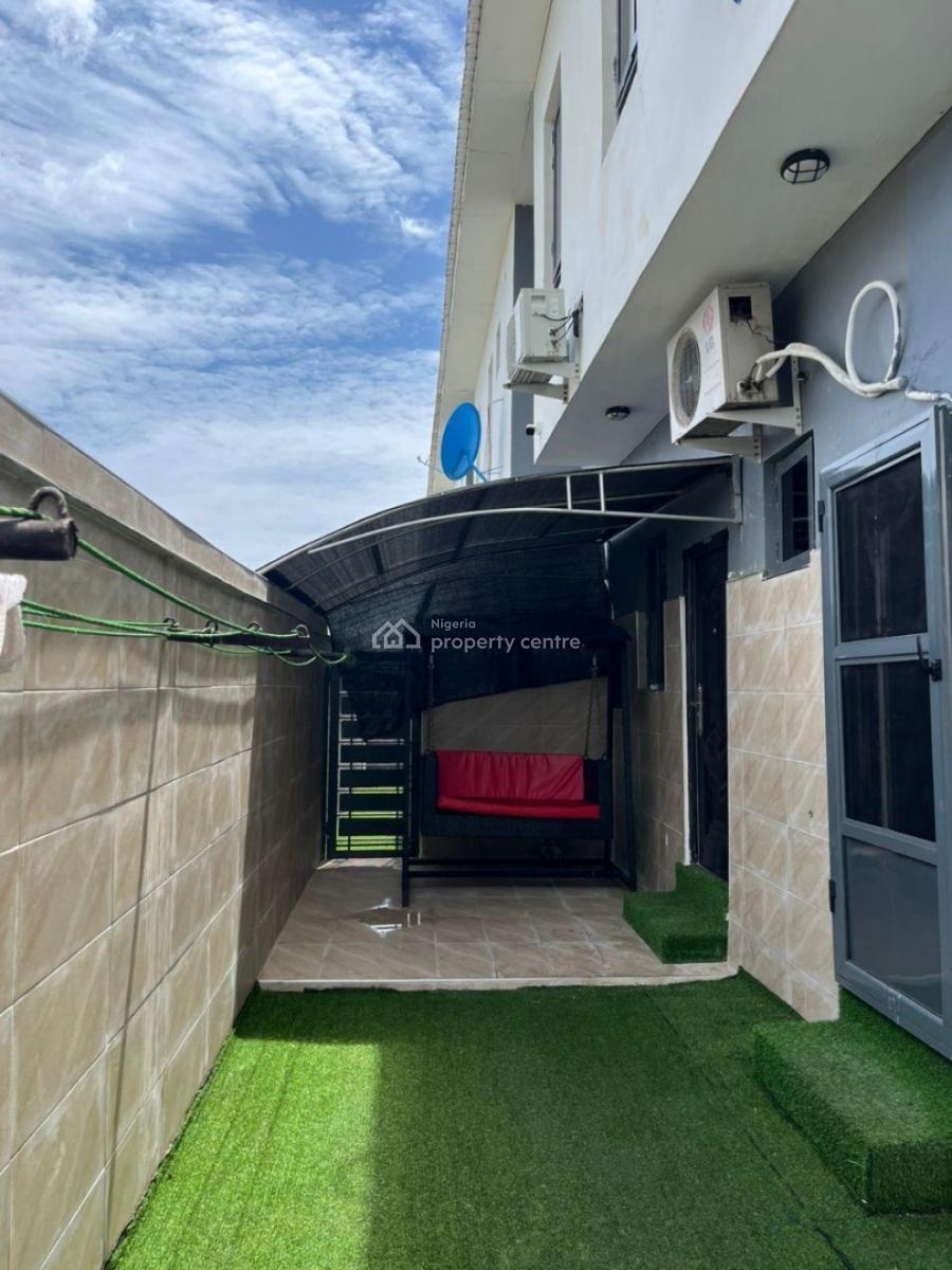 Luxurious and Comfortable 2 Bedroom Apartment with Pool and Gym, Ajah, Lagos, Flat / Apartment Short Let