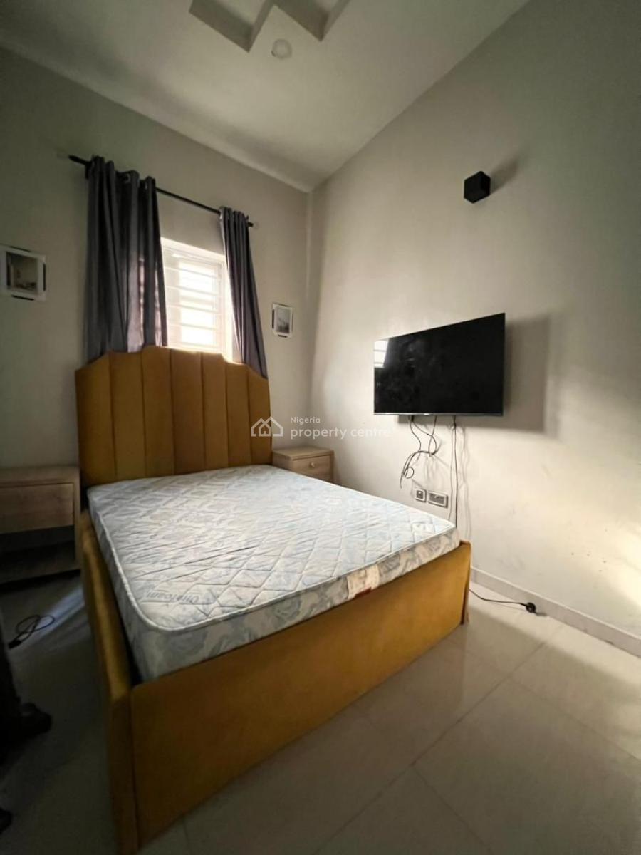 Luxurious 4 Bedroom Semi Detached Duplex with Bq, Ologolo, Lekki, Lekki, Lagos, Semi-detached Duplex for Rent