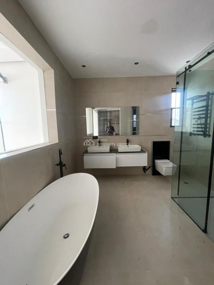 Excellent 5 Bedroom Semi Detached Duplex, Lekki Phase 1, Lekki, Lagos, Semi-detached Duplex for Sale