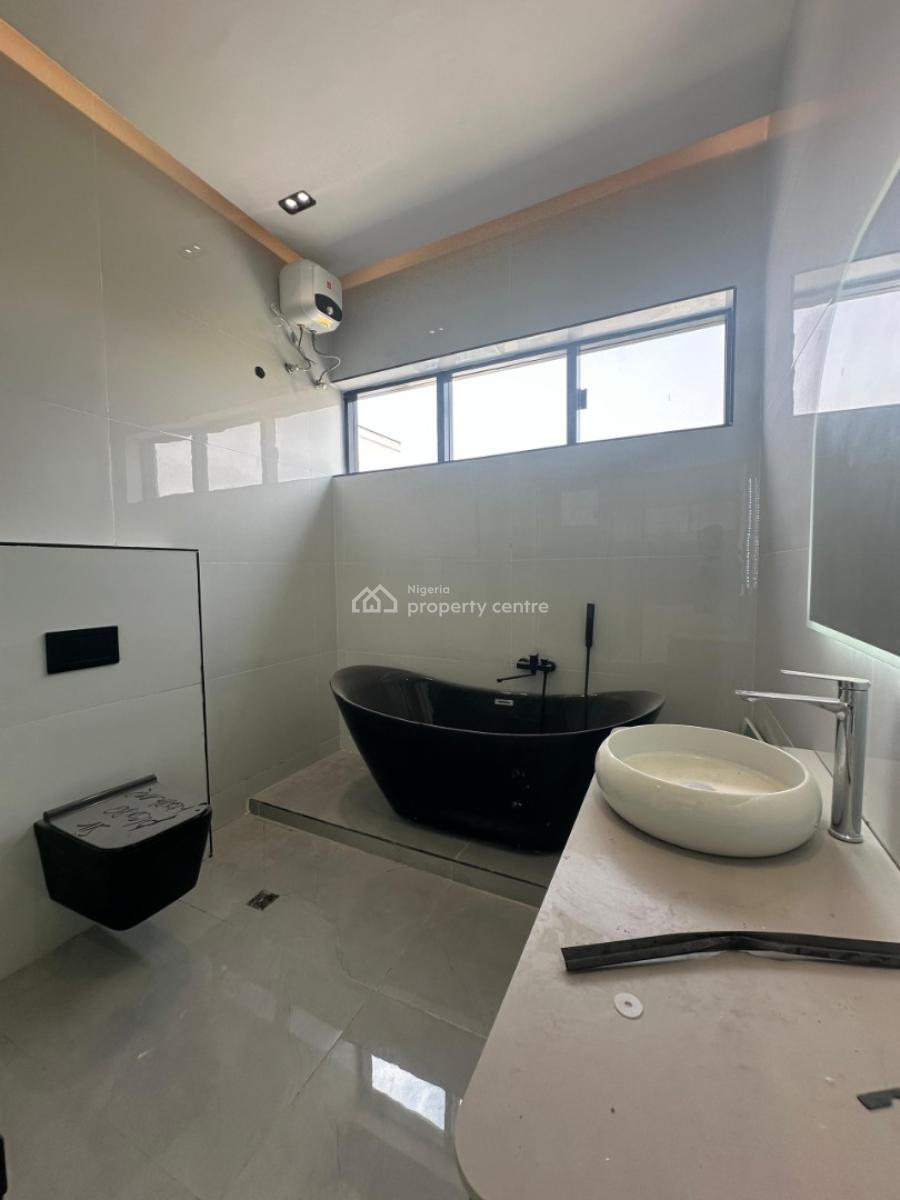 Magnificent 5 Bedroom Duplex with a Cinema,pool,gym and Bq, Chevron, Lekki, Lagos, Detached Duplex for Sale